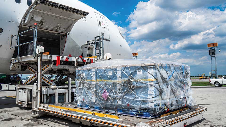Global air cargo volume up 11pc YoY, spot rate 15pc