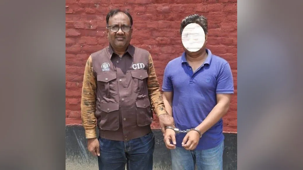 Biman official arrested over alleged human trafficking to Italy