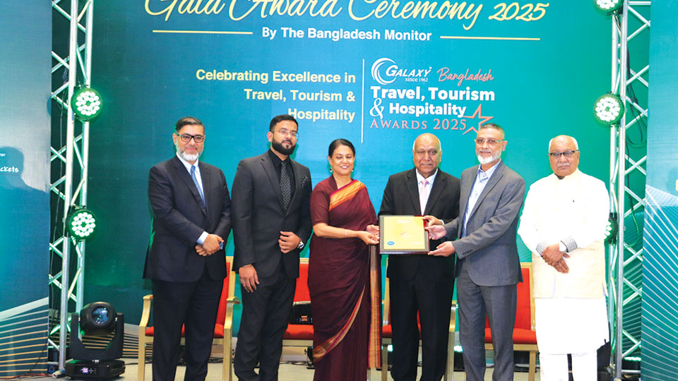 Latif Travels, Makkah Madina Travels honored for Hajj, Umrah services