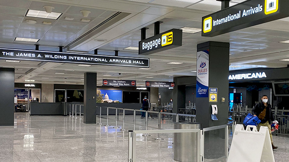 US bans flights from southern Africa over new Covid-19 variant