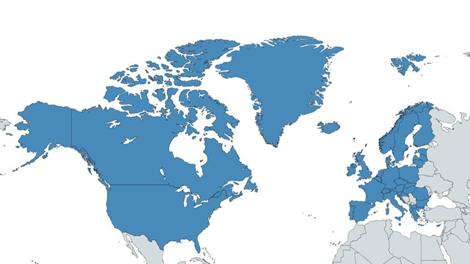 US closes airspace to Russia