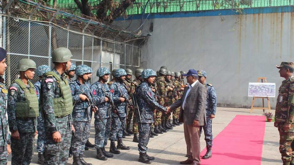 নিরাপত্তা জোরদারে চট্টগ্রাম বন্দরে সন্ত্রাসবিরোধী মহড়া