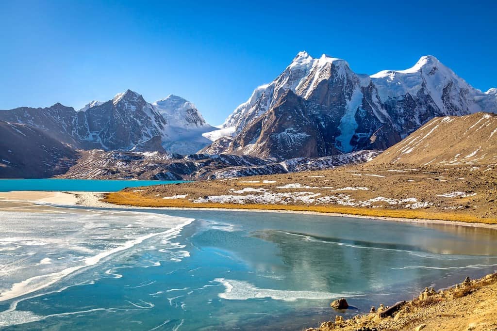 সিকিমে ফ্লাইট বন্ধের সিদ্ধান্ত