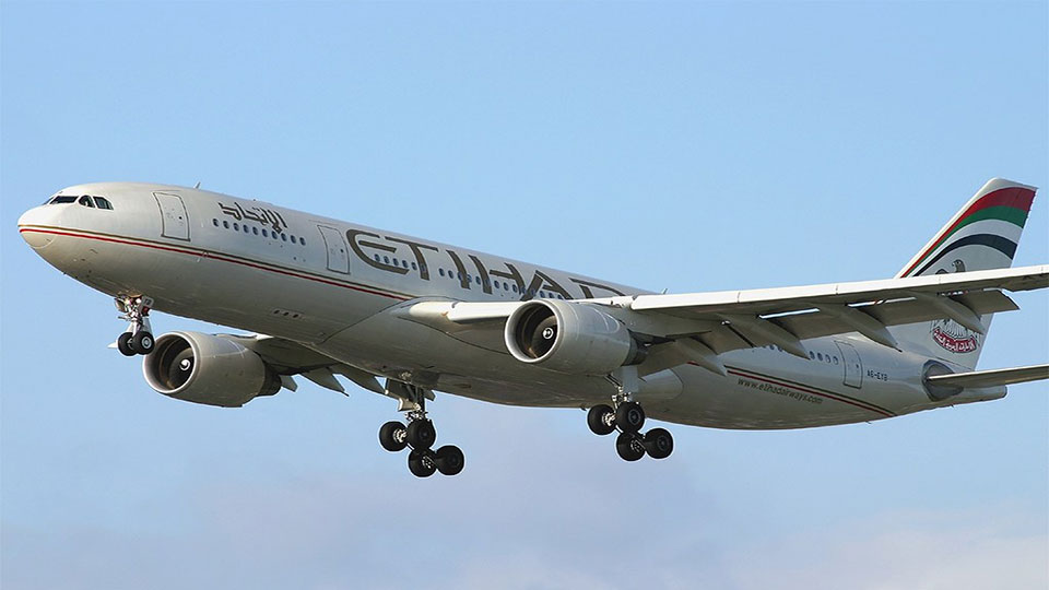 Etihad celebrates inaugural flight to Boston