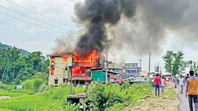 নিরাপত্তাহীনতায় ঝুঁকিতে কক্সবাজারের পর্যটন