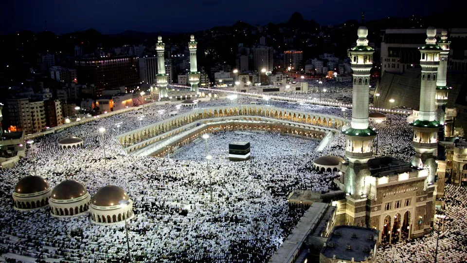 Saudi Arabia introduces one-year multiple-entry Umrah visa