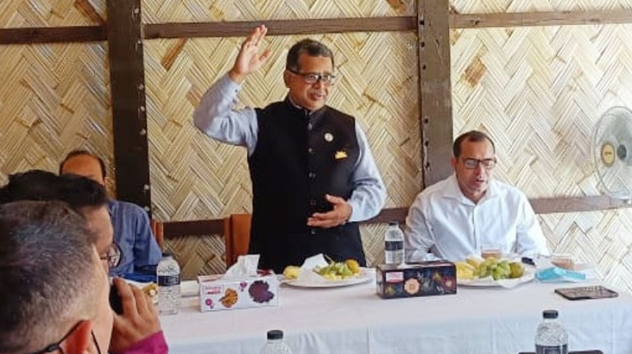 সেন্ট মার্টিনের প্রকৃতি ধ্বংসের পথে: পর্যটন প্রতিমন্ত্রী