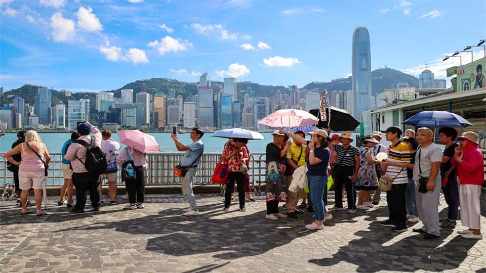Hong Kong welcomes wealthy Middle Eastern tourists to boost tourism
