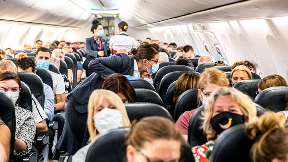 Airlines that no longer require masks onboard