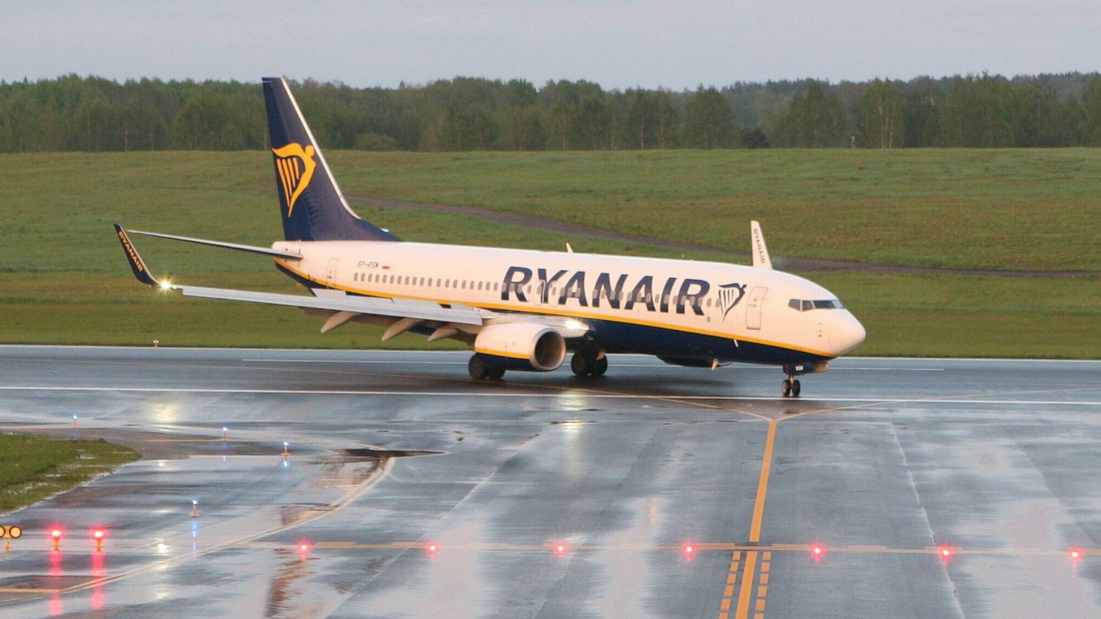 Ryanair announces 10 new summer routes from Newcastle