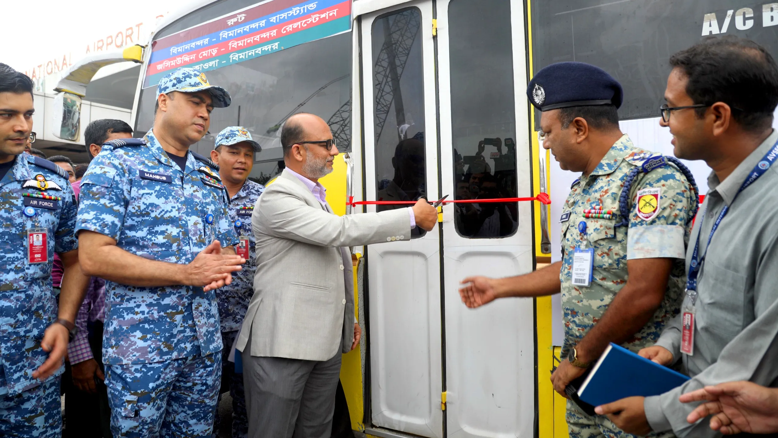 CAAB launches free shuttle for passengers at Dhaka Airport