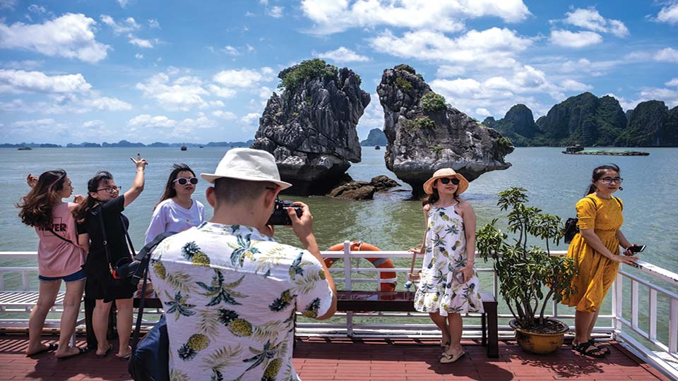 Vietnam to grant three-month e-visas for foreign tourists