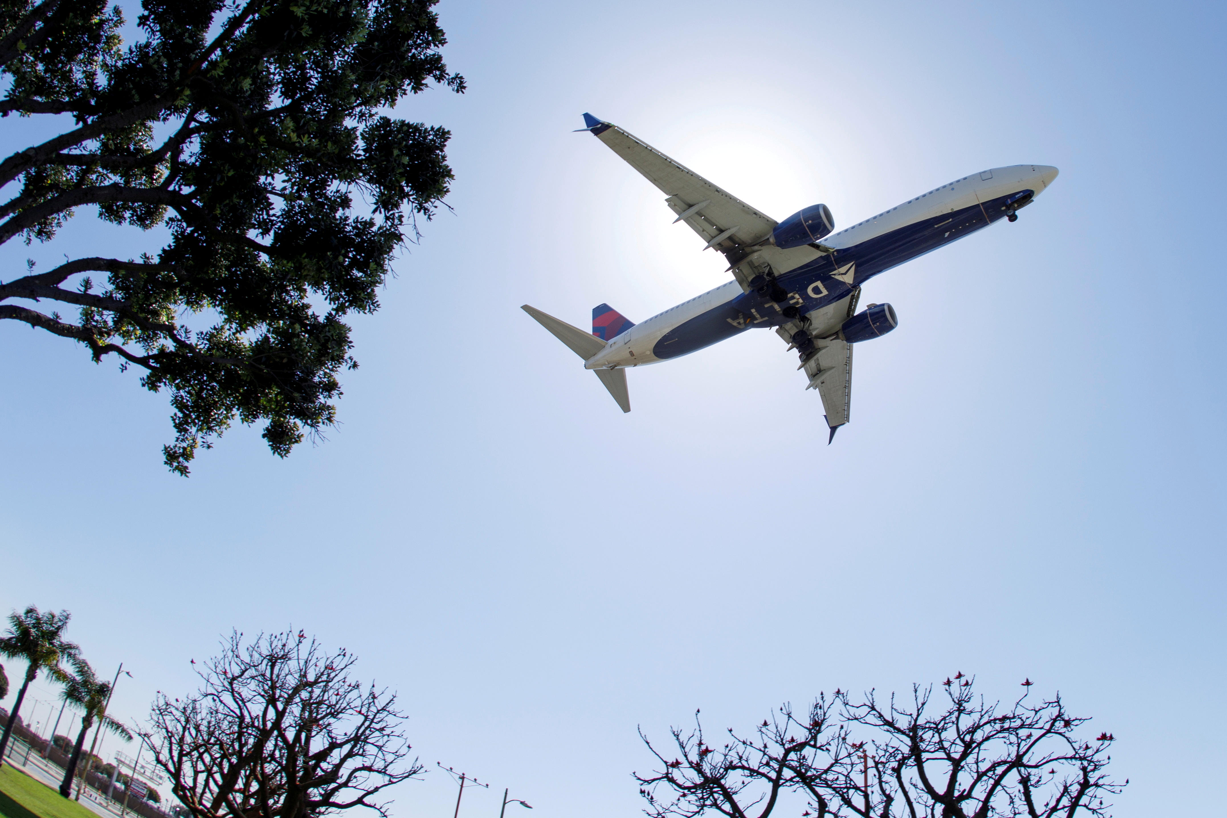 US updates guidance for globetrotters