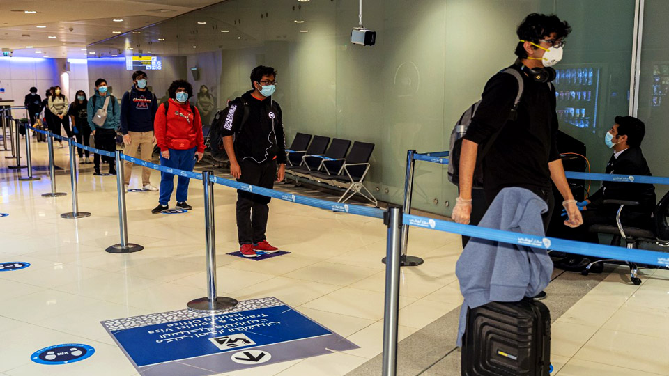 UAE resumes tourist visa for vaccinated travellers