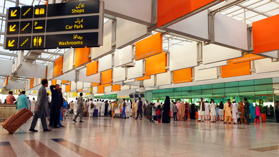 Islamabad Airport becomes Pakistan’s first fully cashless airport