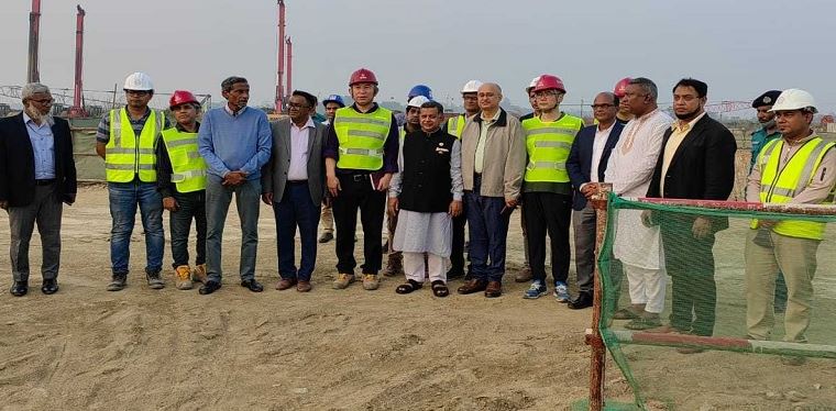 সিলেট বিমানবন্দরের উন্নয়নকাজ পরিদর্শনে পর্যটন প্রতিমন্ত্রী