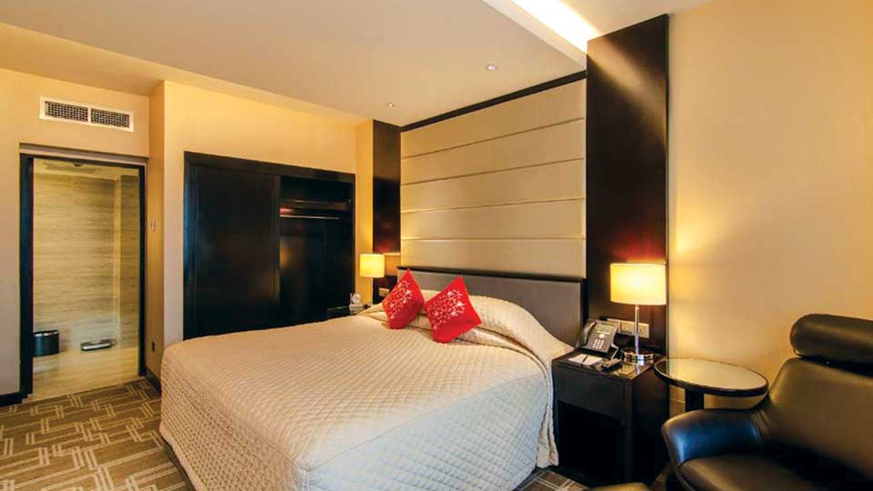 Pan Pacific Sonargaon Dhaka's attractive staycation offer