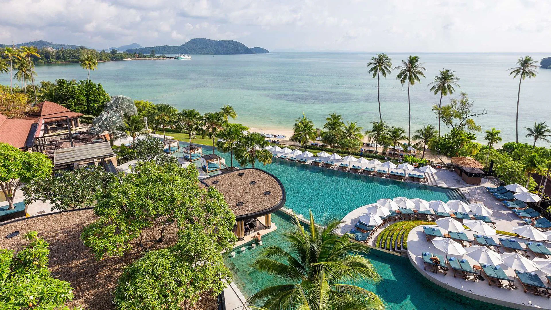 Thailand's high season fails to lift lower-star hotels