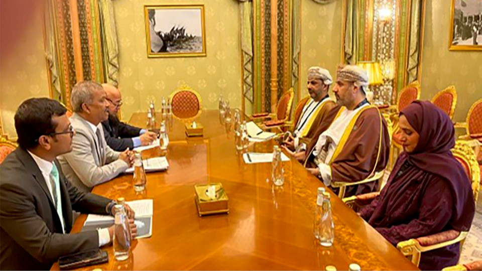 Oman assures reopening of work visas for Bangladesh within two months