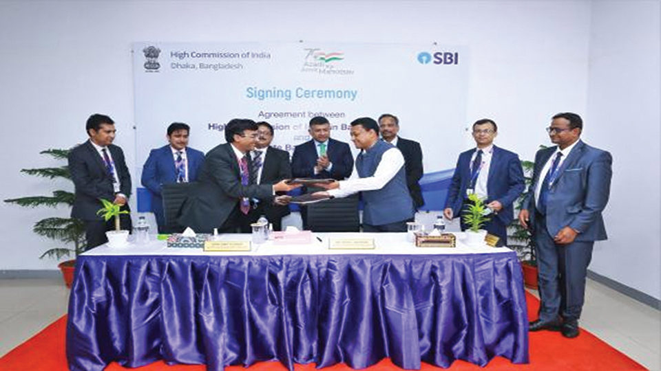 India's State Bank to manage visa centres in Bangladesh for two more years