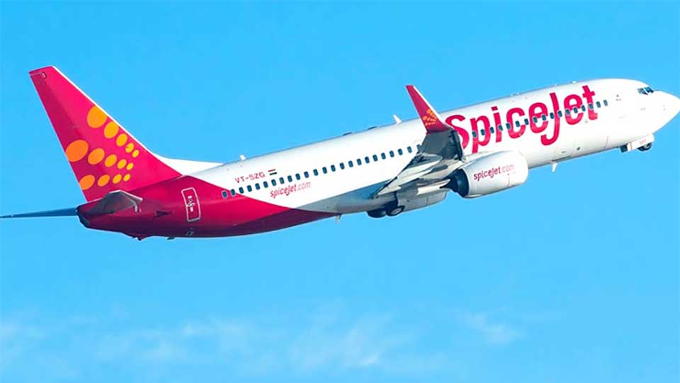 Chaos at Delhi airport over SpiceJet delay