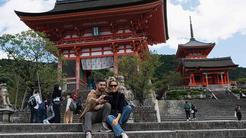 Japan welcomes 2m visitors for 3rd consecutive month in August