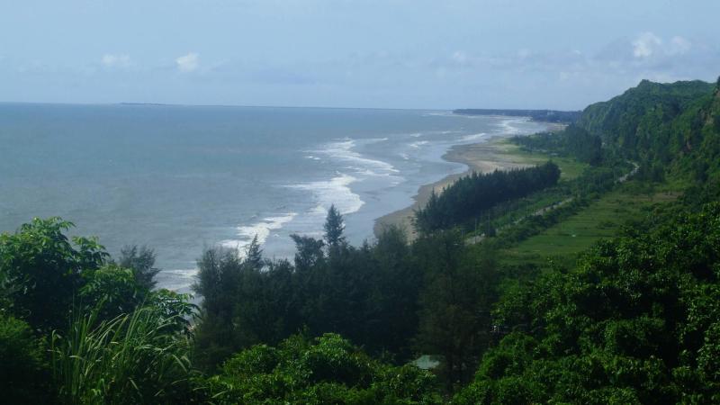 কক্সবাজারে হোটেল রুমে বড় ছাড়