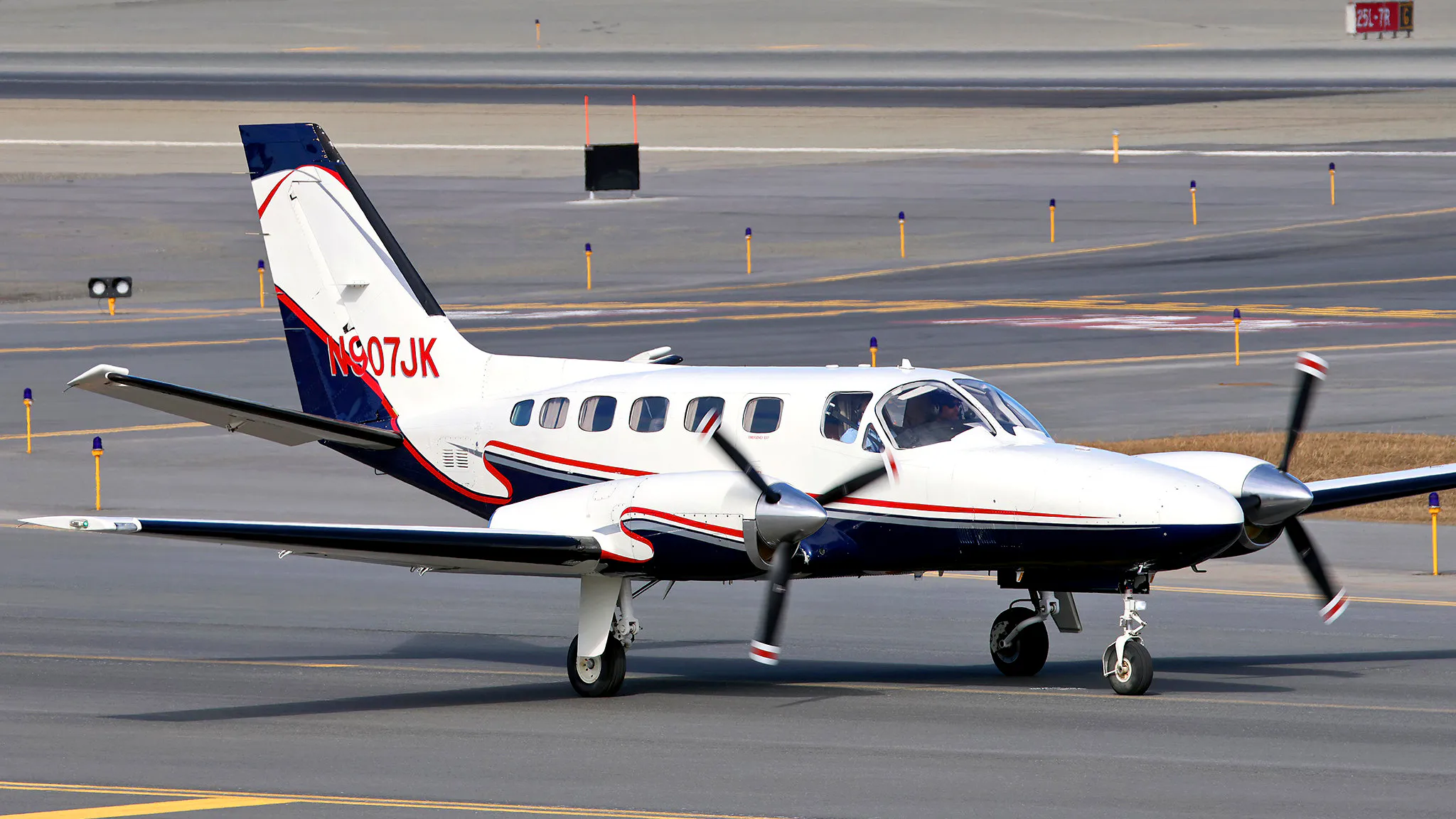 Charter plane crash near remote Alaska radar site kills all 8 aboard