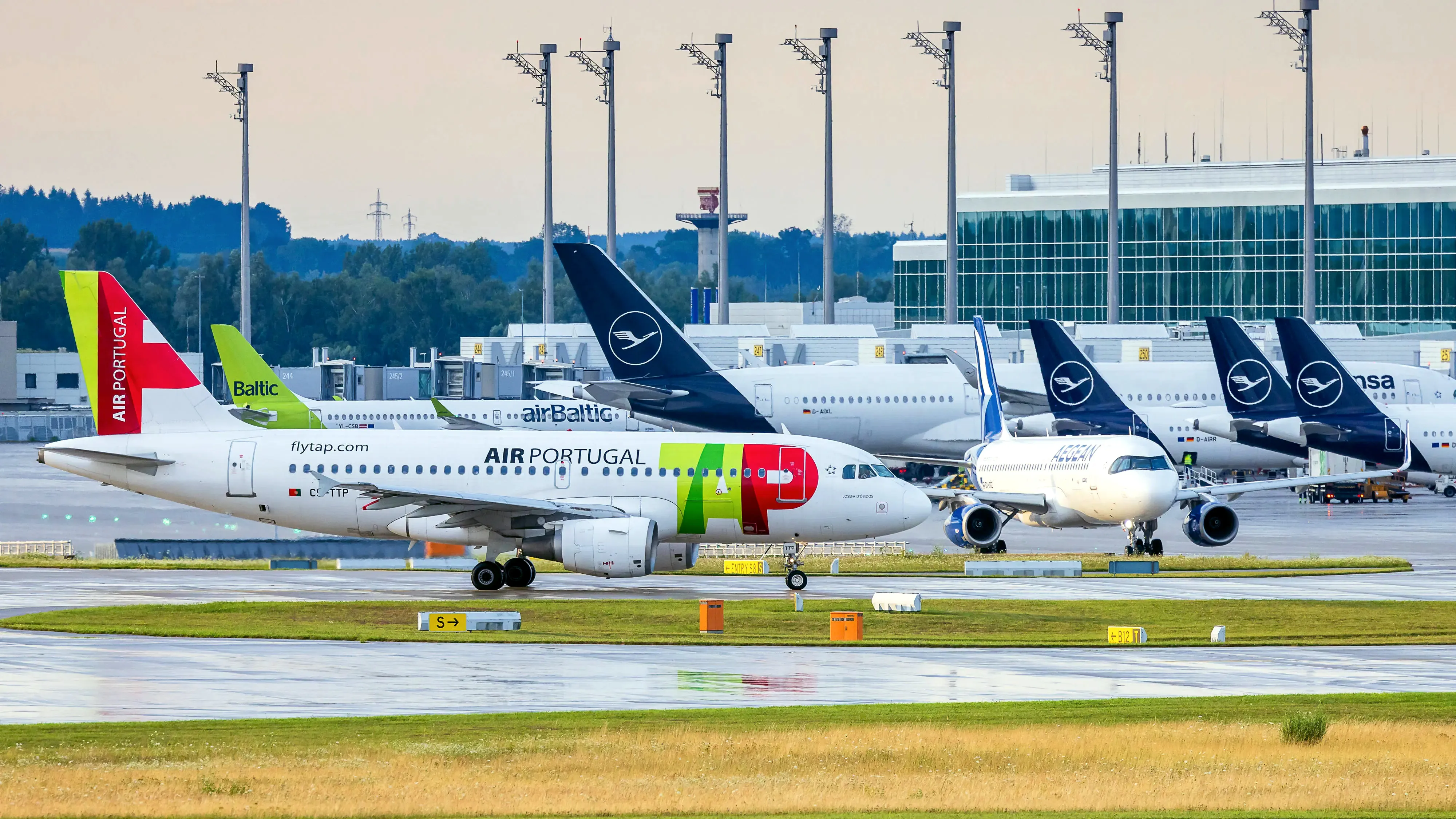 Lufthansa beats Air France-KLM for TAP Air Portugal stake
