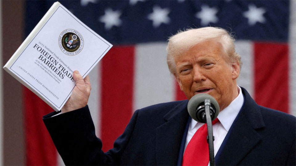 Trump suspends tariffs for 90 days, CA Yunus appreciates, BD RMG sector relieved