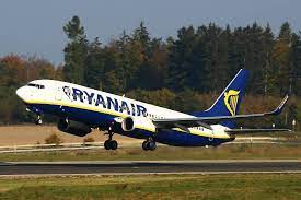 Ryanair announces massive London summer schedule