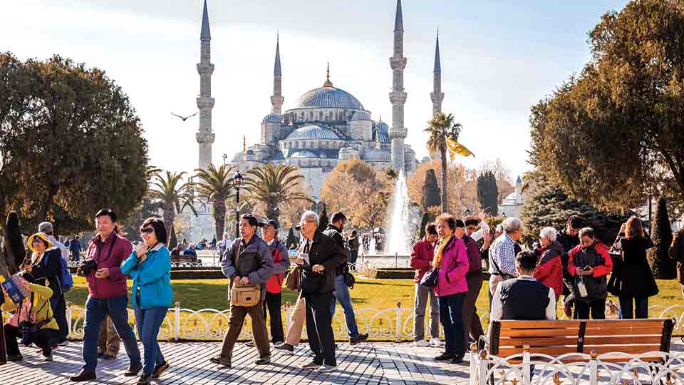 Türkiye hosts over 4.3m tourists in 2024's first two months