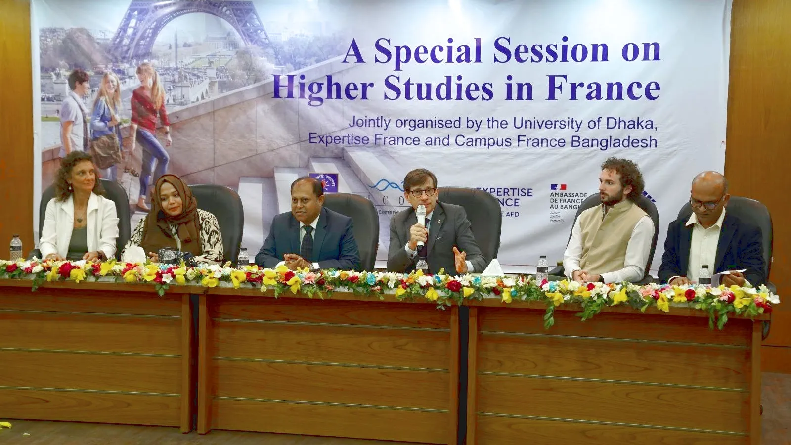 Envoy encourages Bangladeshi students to pursue higher education in France