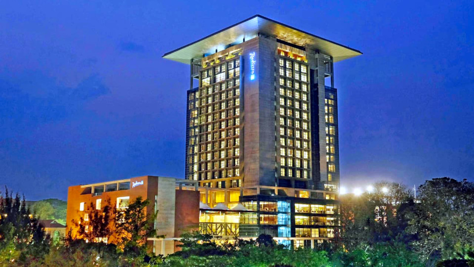 Radisson Blu Chattogram Bay View marks 11 years of luxury, sustainability