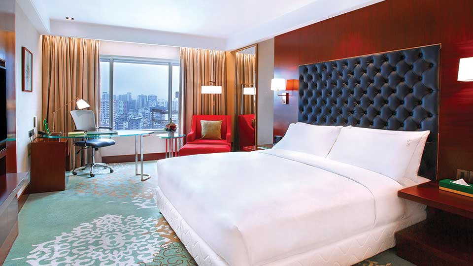 Festive season retreat at Holiday Inn Dhaka City Center