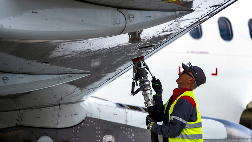 Jet fuel price slashed by BERC