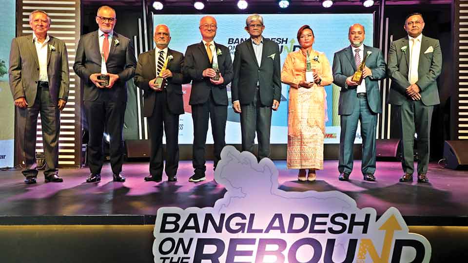 DHL, The Daily Star host 22nd Bangladesh Business Awards