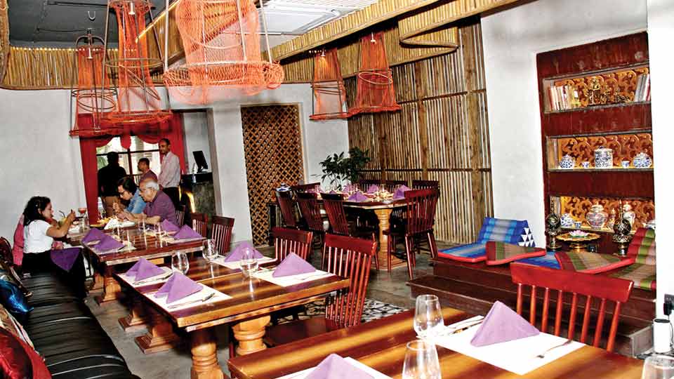 Traditional Thai cuisine at Ruen Busaba