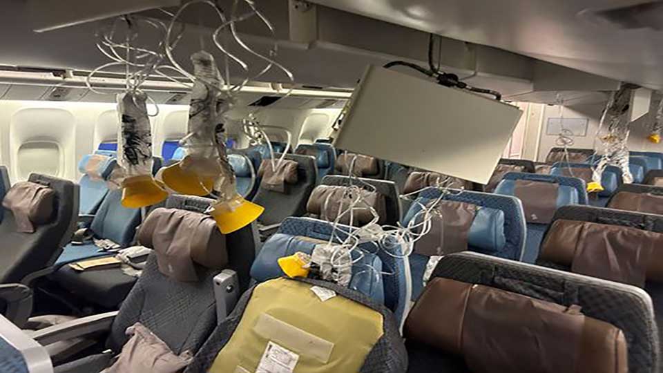 S'pore Airlines tightens cabin safety measures after turbulence horror