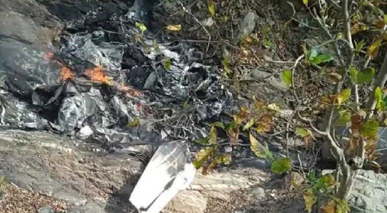 মধ্যপ্রদেশে প্লেন বিধ্বস্ত, নিহত দুই পাইলট