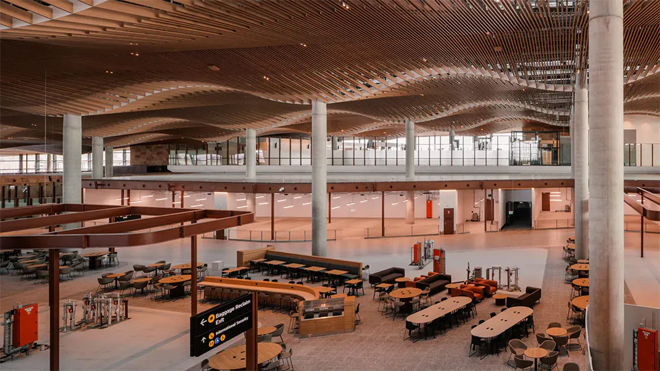 Sydney opens USD 3.94b western airport to passengers