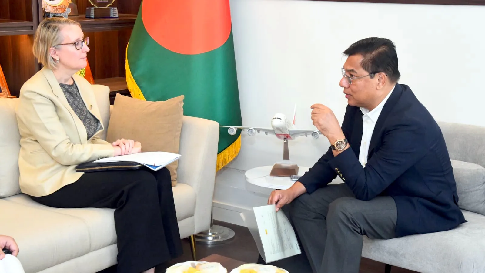 UK envoy, aviation minister discuss Biman fleet, HRCM status