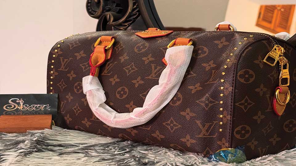 SISTAZ revolutionizing premium bag market in Bangladesh