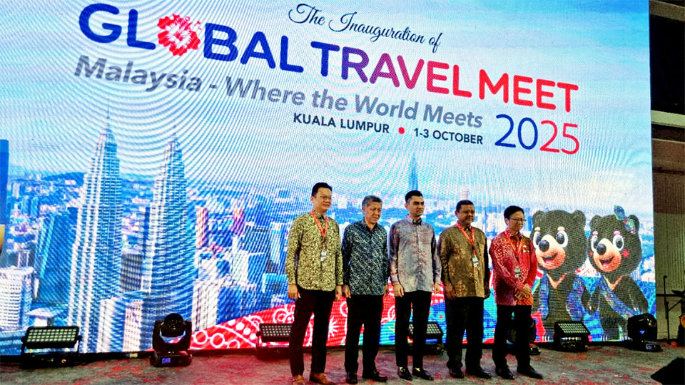 Malaysia sets sights on 47m tourists in 2026, including 300,000 from Bangladesh
