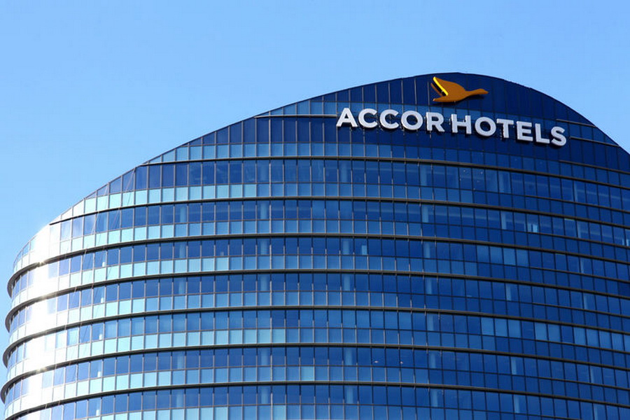 Accor returns to growth path
