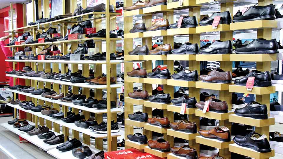 Lotto turning heads with trendsetting, comfortable sporty lifestyle items