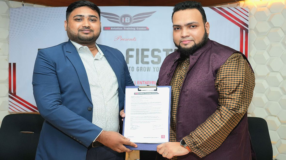 এইচ বি'র সাথে চুক্তিবদ্ধ হলো ৮টি প্রতিষ্ঠান