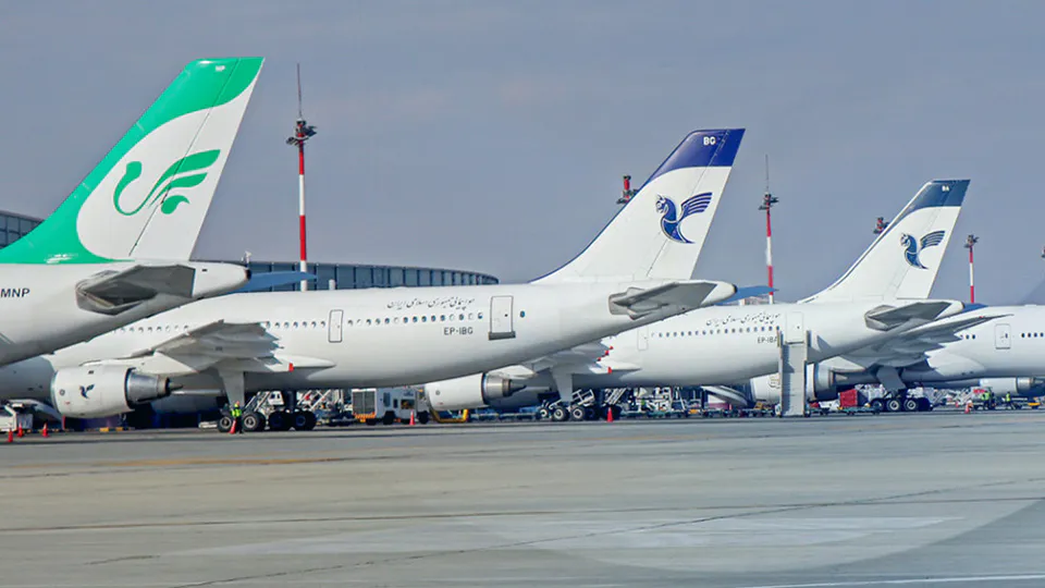 Iran reroutes Baghdad, Muscat flights following US sanctions