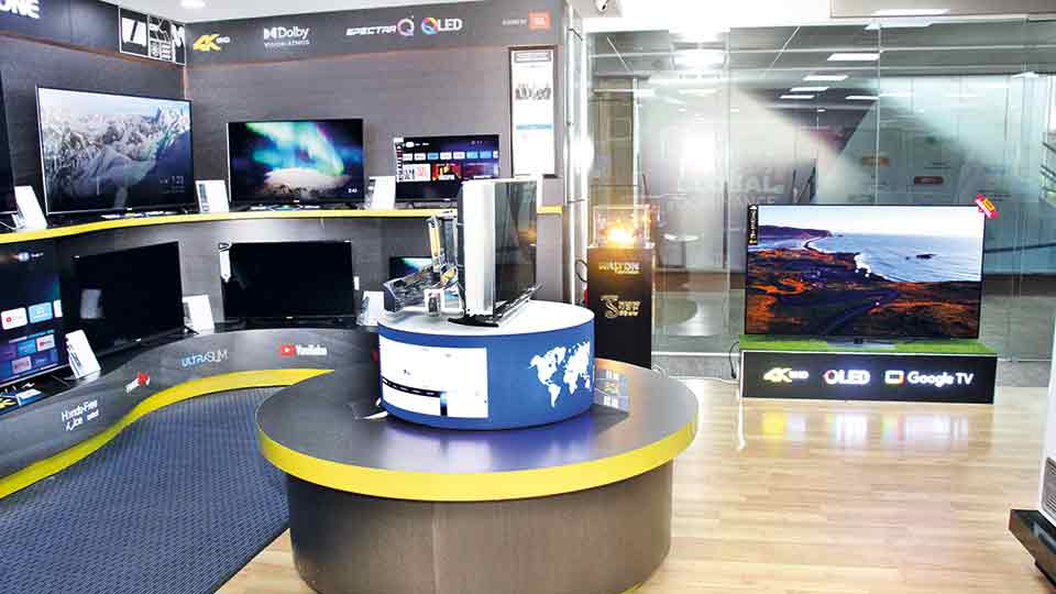 Walton penetrating hospitality market with TVs with customised professional features