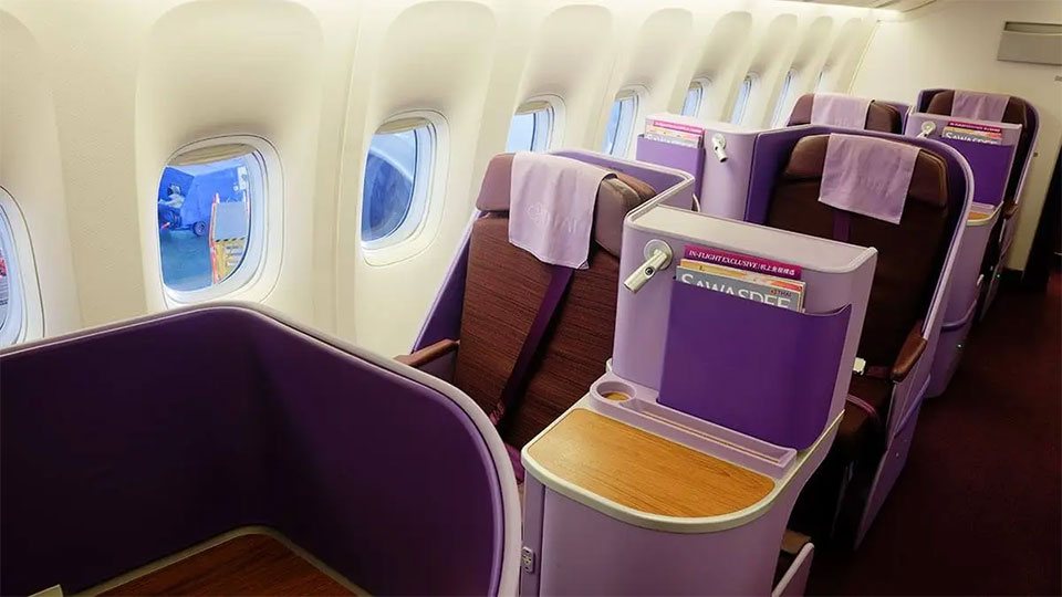 Thai Airways launches Royal Silk Business Class on short-haul routes